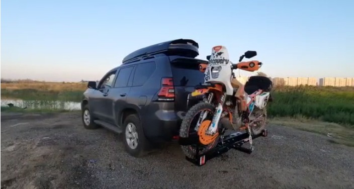 Крепление для мотоцикла 